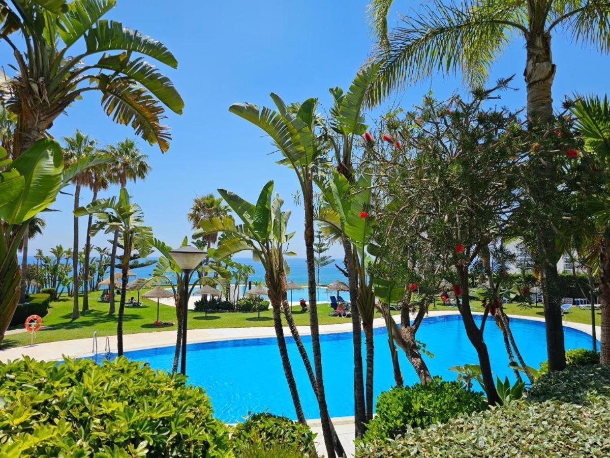 Apartamento Para 6 Con Wifi, Ac, Piscina Y Parking Gratis Benalmadena Bagian luar foto